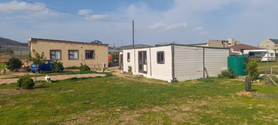 4 Bedroom Property for Sale in Hooikraal Western Cape